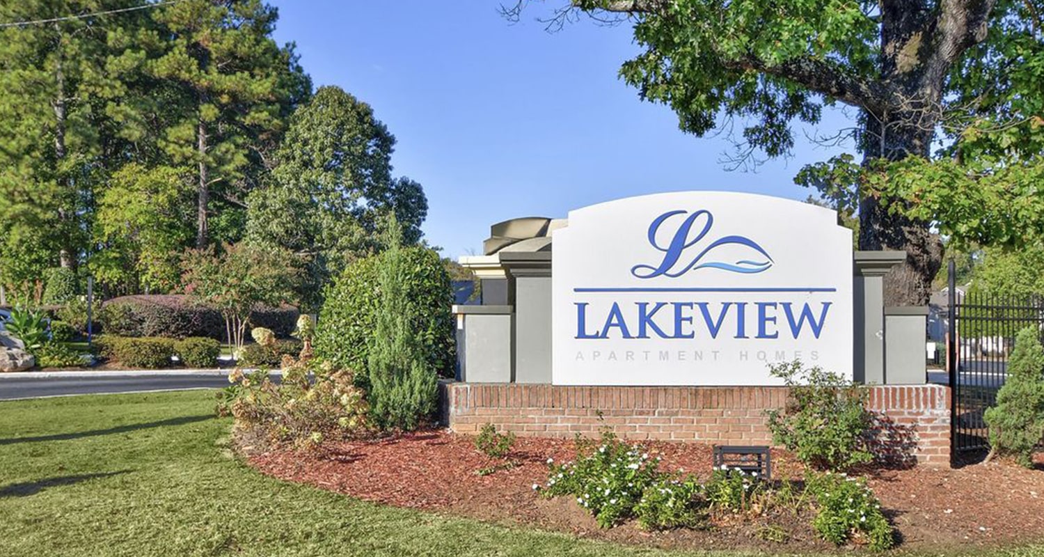 Stone Mountain, GA Apartments Lakeview Apartments